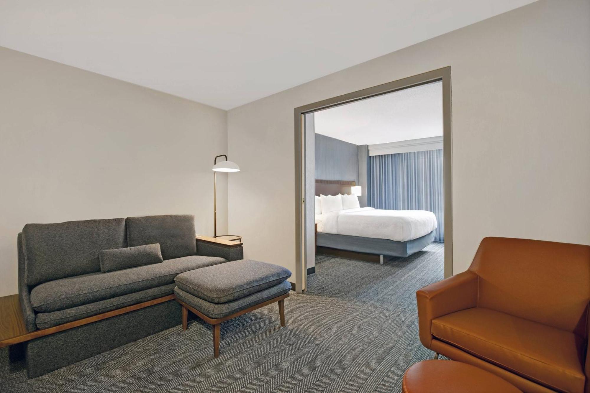 Courtyard Chicago Elmhurst/Oakbrook Area Luaran gambar