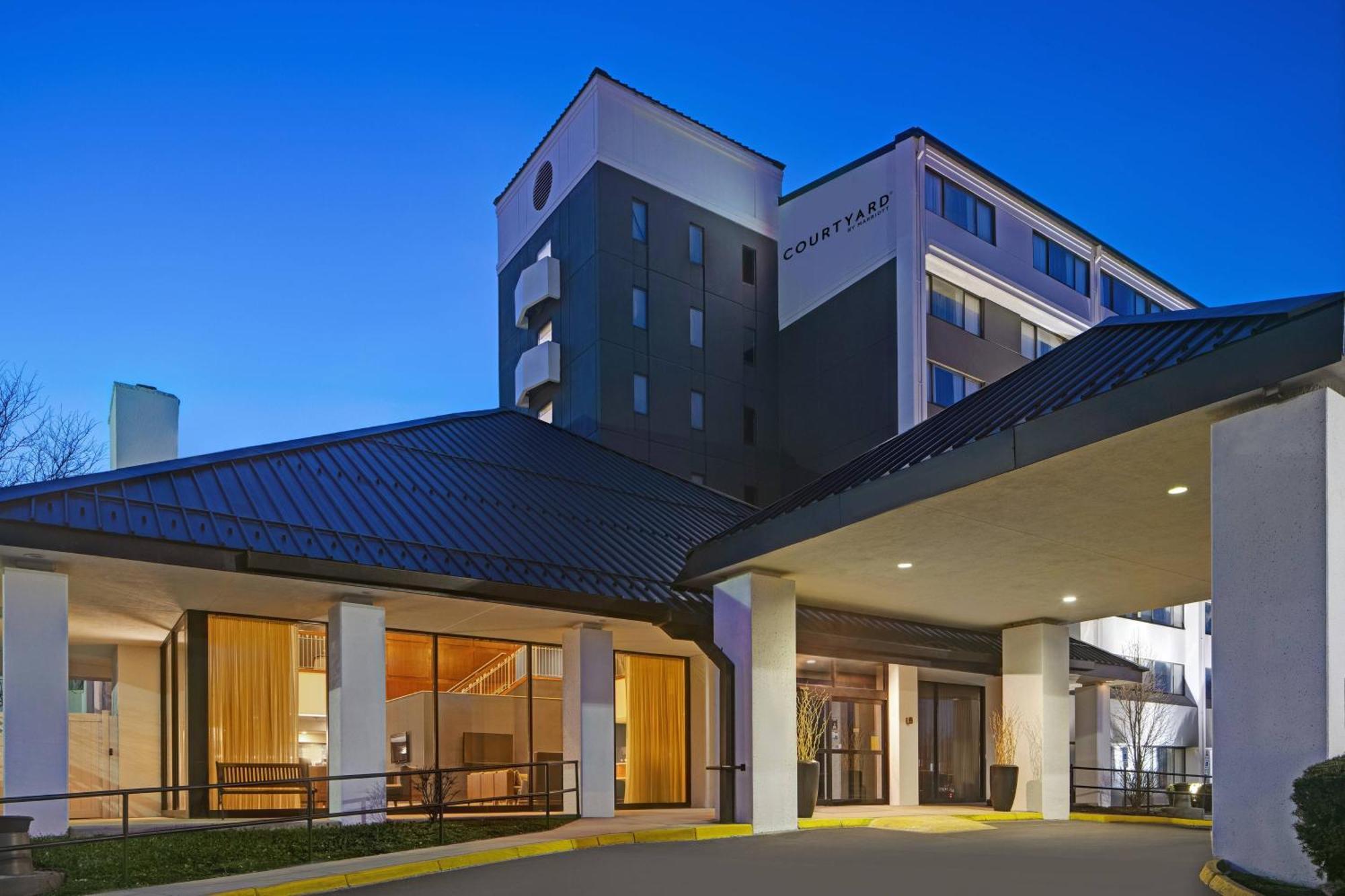 Courtyard Chicago Elmhurst/Oakbrook Area Luaran gambar