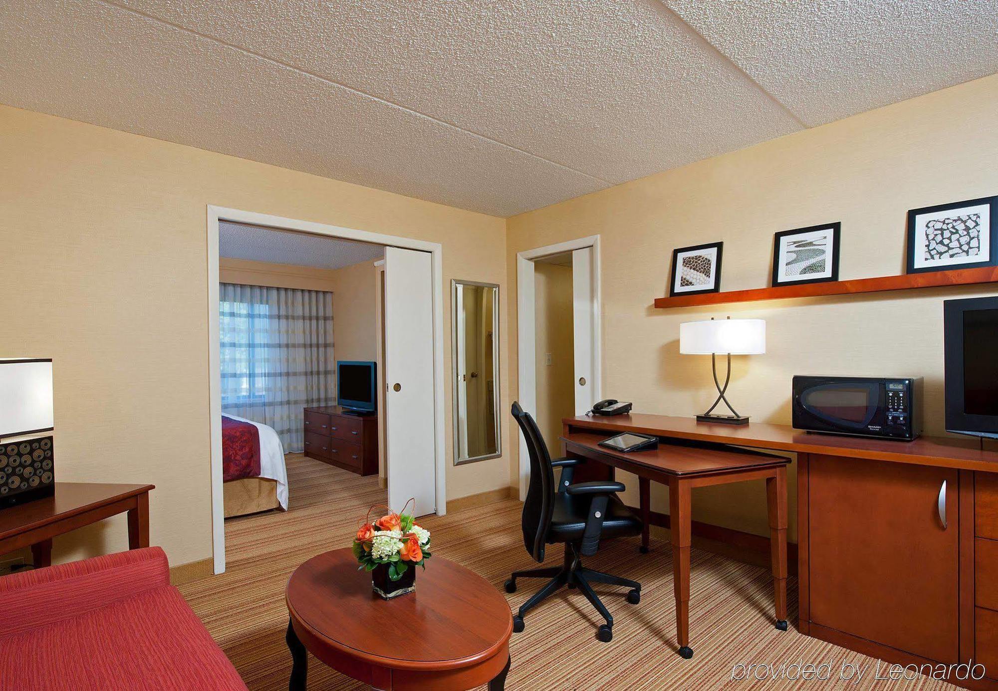 Courtyard Chicago Elmhurst/Oakbrook Area Bilik gambar